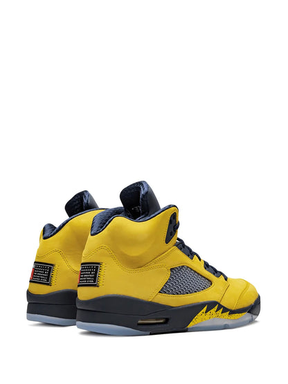 Men's Nike Air Jordan 5 Retro Michigan Shoes