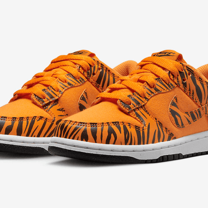 Men's Dunk Low Tiger Stripes Shoes