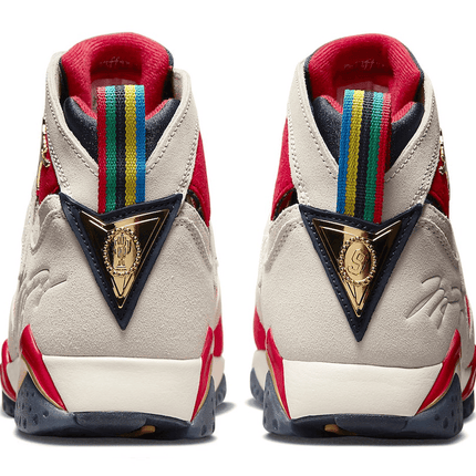 Men's Air Jordan 7 x Trophy Room Shoes