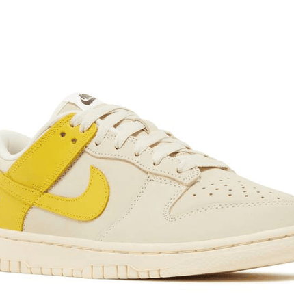 Men's Dunk Low Banana Shoes