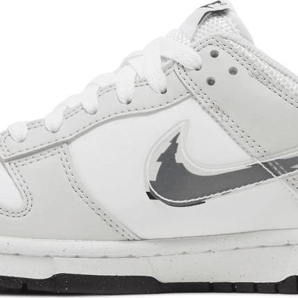 Men's SB Dunk Low GS Glitch Swoosh Shoes