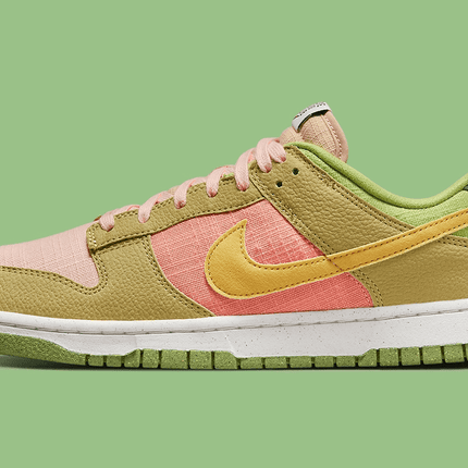 Men's SB Dunk Low Sun Club Shoes