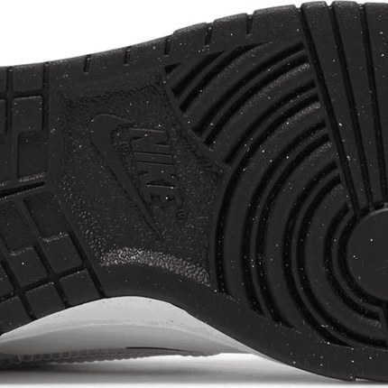 Men's SB Dunk Low GS Glitch Swoosh Shoes