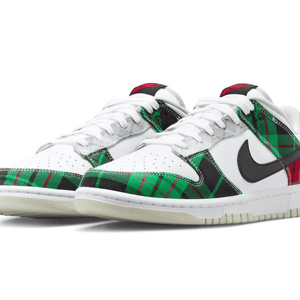 Men's Dunk Low Plaid Shoes