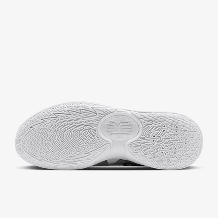 Men's Kyrie Low 5 EP White Black Shoes