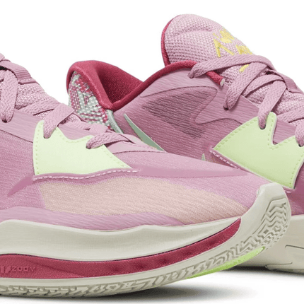 Men's Kyrie Low 5 Orchid Shoes