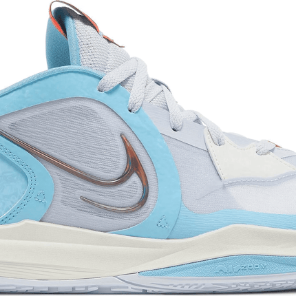 Men's Kyrie Low 5 Football Grey Shoes