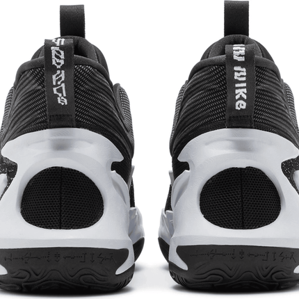 Men's Cosmic Unity 2 Black Football Grey Shoes