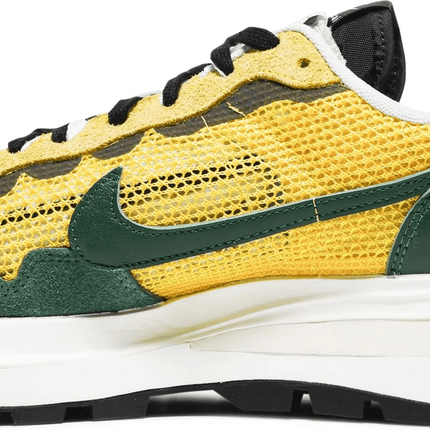 Men's Sacai x VaporWaffle Tour Yellow Shoes
