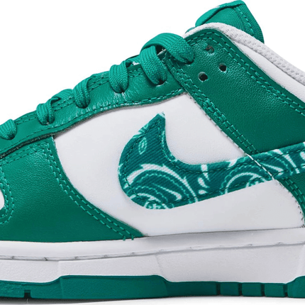 Men's SB Dunk Low Green Paisley Shoes