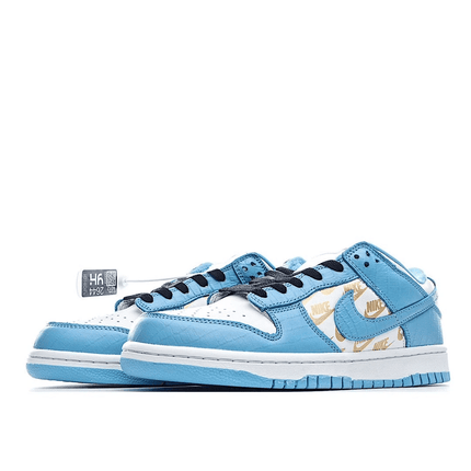 Men's SB Dunk Low x Supreme Star Royal Shoes