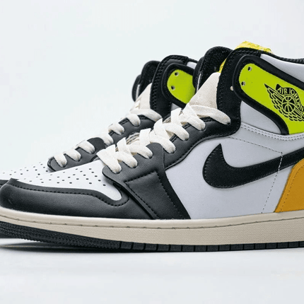 Men's Air Jordan 1 Retro High OG Volt Gold Shoes