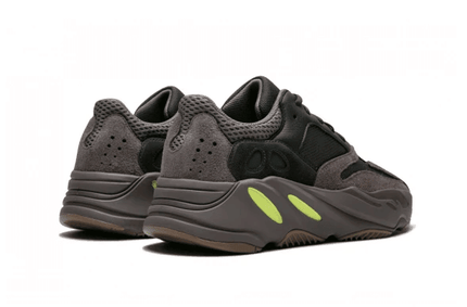 Men's Yeezy 700 Mauve Shoes