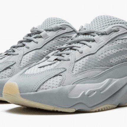 Men's Yeezy 700 V2 Inertia Shoes