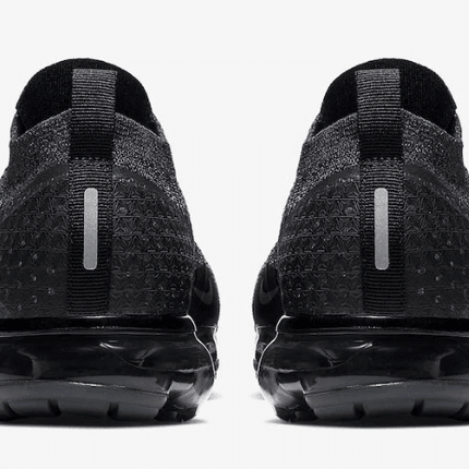 Men's Vapormax 2.0 Flyknit Triple Black Shoes