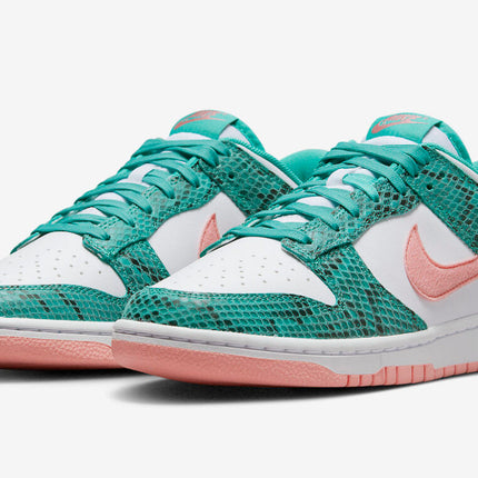 Men's SB Dunk Low Snake Skin Shoes