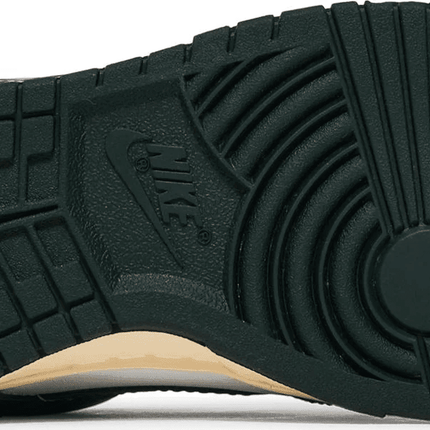 Men's SB Dunk Low Vintage Green Shoes