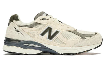 Men's New Balance Teddy Santis x 990v3 Moonbeam Shoes