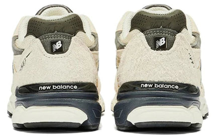 Men's New Balance Teddy Santis x 990v3 Moonbeam Shoes