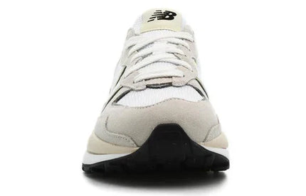 Men's New Balance 57/40 Gold Aspen Shoes