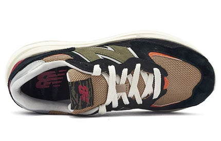 Men's New Balance 57/40 Lunar New Year - Black Poppy Shoes