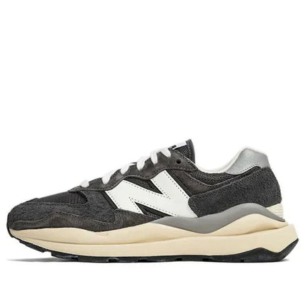 Men's New Balance 57/40 Magnet Sea Salt Shoes