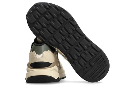 Men's New Balance 57/40 Off-White Shoes