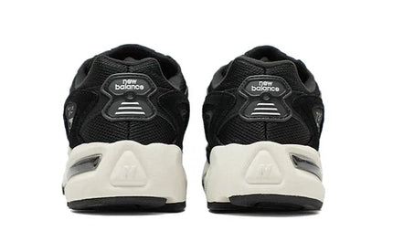 Men's New Balance 725 Black Shoes