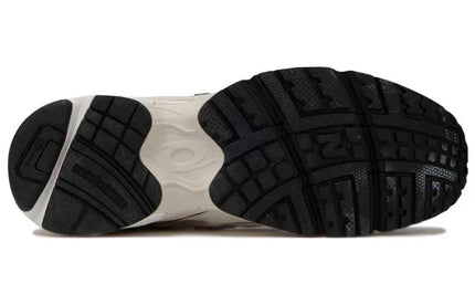 Men's New Balance 725 Brown Cream Shoes