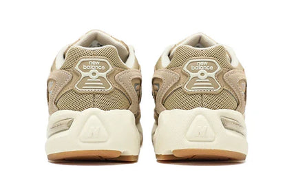 Men's New Balance 725 Cream Shoes