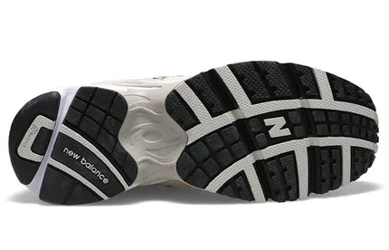 Men's New Balance 725 Moonbeam Shoes