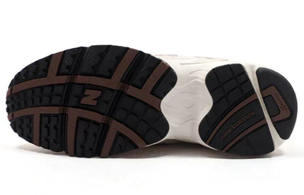 Men's New Balance 725 Series Low Tops Retro Beige Shoes