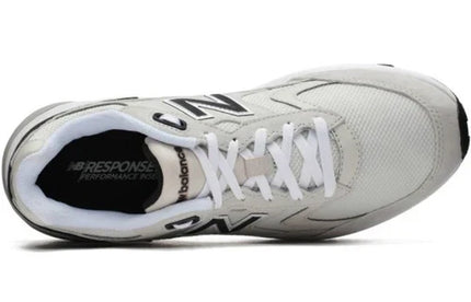 Men's New Balance 880 Series Beige 2E Shoes