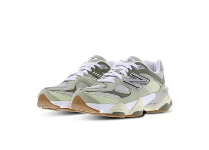 Men's New Balance 9060 Green Gum Shoes