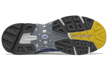 Men's New Balance 827 Grey Navy Shoes