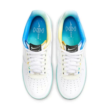 Men's Air Force 1 '07 Unlock Your Space Shoes