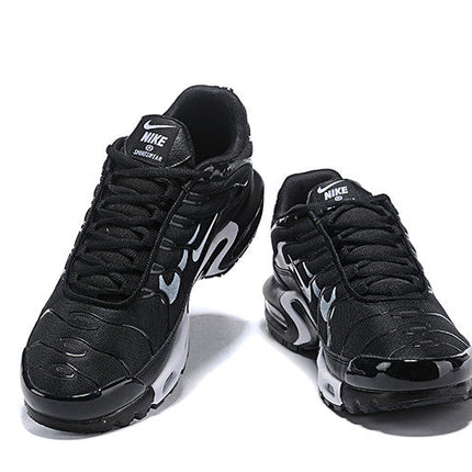 Men's Air Max Plus Black Shoes