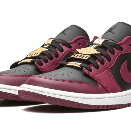 Men's Air Jordan 1 Low Beetroot Shoes