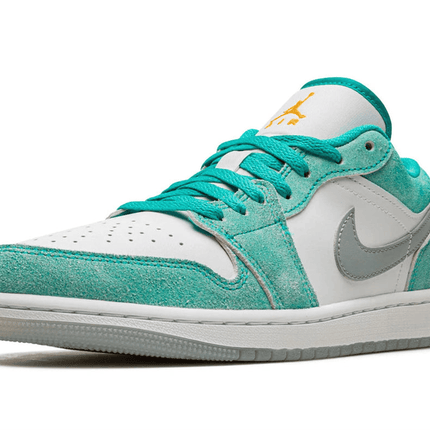 Men's Air Jordan 1 Low New Emerald Shoes