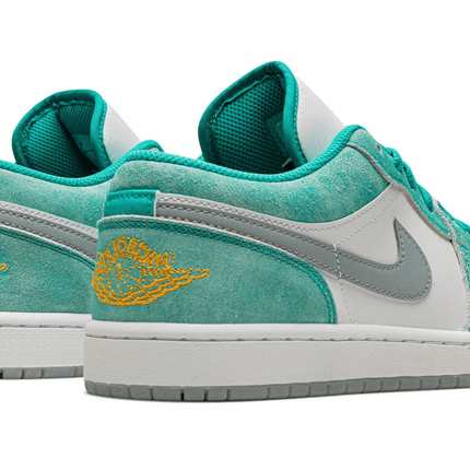 Men's Air Jordan 1 Low New Emerald Shoes