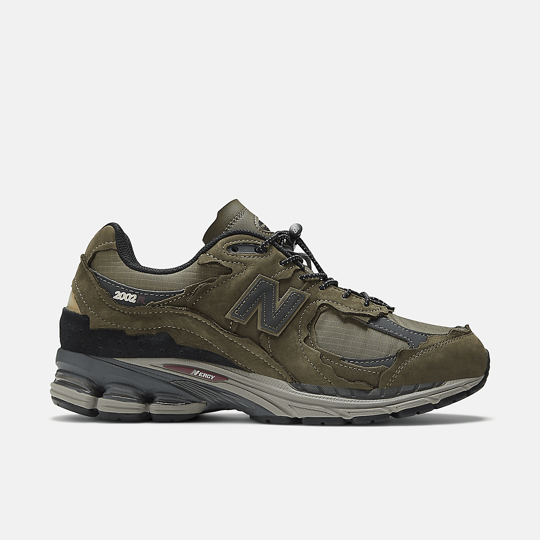 Men's New Balance 2002R Dark Moss Shoes