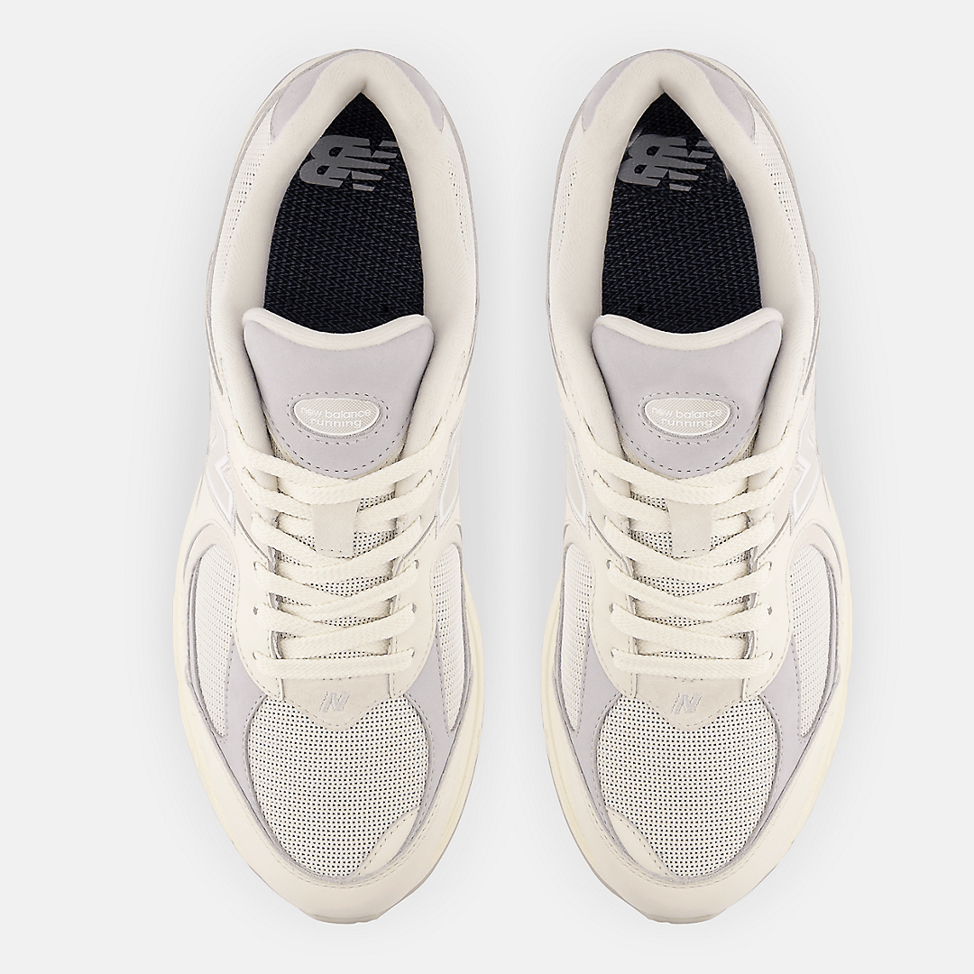 Men's New Balance 2002R White Shoes