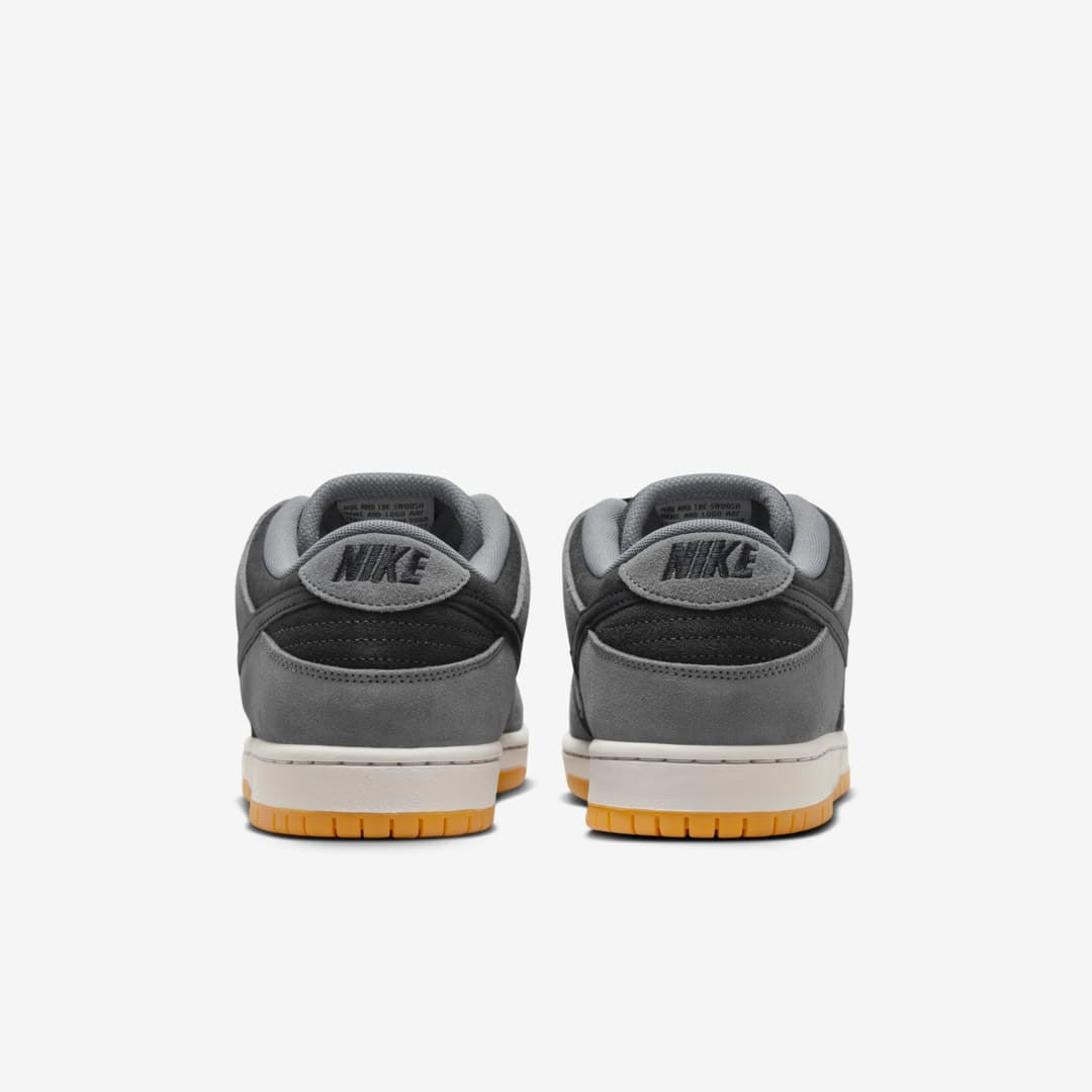 Men's Nike SB Dunk Low 'Dark Smoke Grey' Shoes