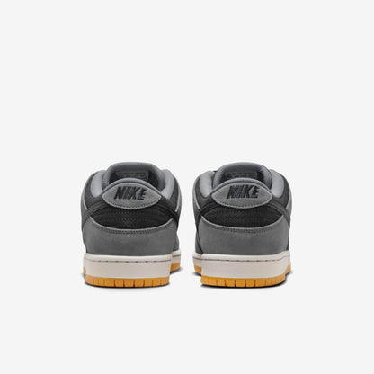 Men's Nike SB Dunk Low 'Dark Smoke Grey' Shoes