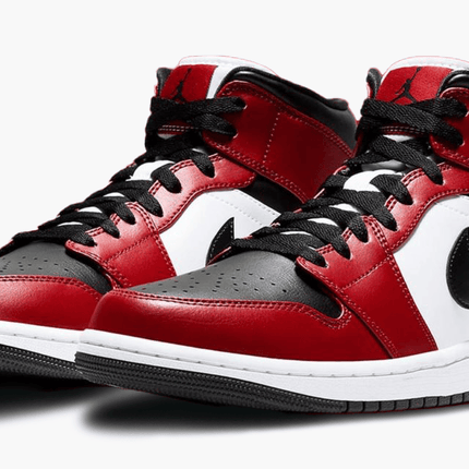 Men's Air Jordan 1 Mid 'Chicago Black Toe' Shoes