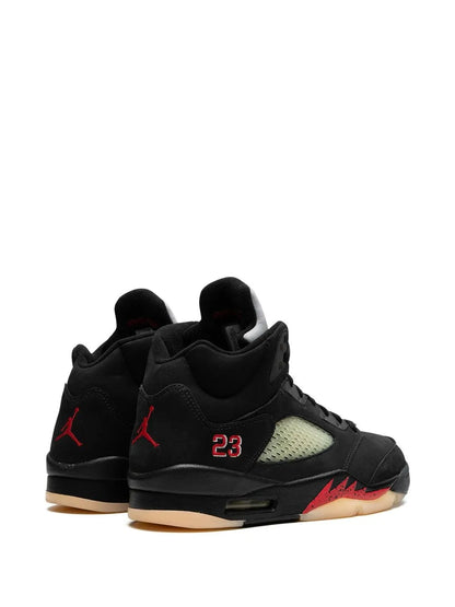 Men's Nike Air Jordan 5 Retro Gore Tex Off Noir Shoes
