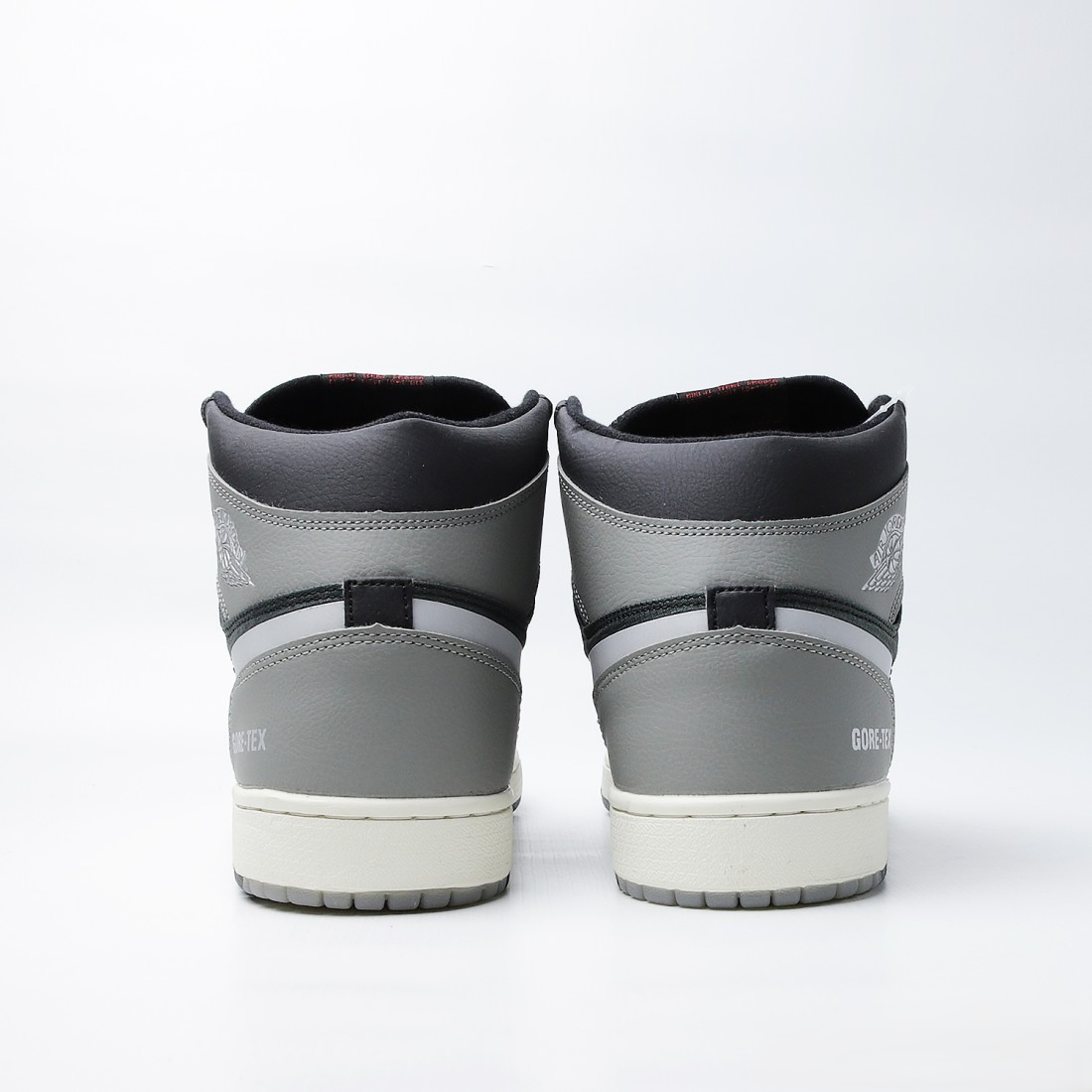 Men's Air Jordan 1 High 'Black Particle Grey’ Shoes