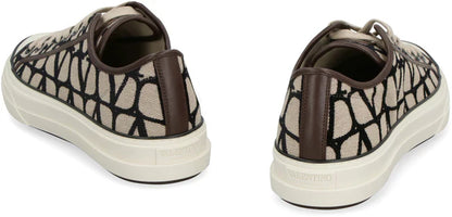 Men's Valentino Garavani Beige Sneakers
