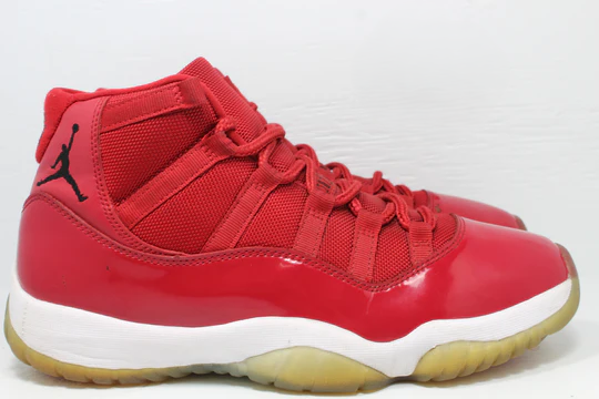 Men's Nike Air Jordan 11 Win 96 Shoes
