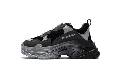 Men's Balenciaga Triple S Sneaker Shoes V37
